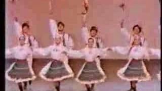 quotKolomiykyquot amp quotBereznyankaquot  Ukrainian dance [upl. by Dominus]