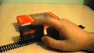 Hornby Railways R117 VEA BR Railfreight Box Van Wagon Review OO Gauge HD [upl. by Duntson]