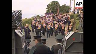 N IRELAND POLICE BLOCK PROTESTANTS MARCH THROUGH PORTADOWN [upl. by Aytac741]