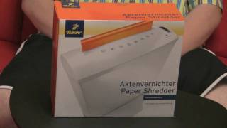 Unboxing AktenvernichterPapierschredder von EduschoTchibo [upl. by Aneeb]