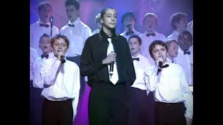 Les Petits Chanteurs dAsnières  Au Rythme du Coeur  de Sylvie Vartan  Gala 2005 [upl. by Brebner]