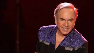 Neil Diamond Sings quotRed Red Winequot Live in Concert Hot August Night III Greek Theatre 2012 HD 1080p [upl. by Aihtebat]