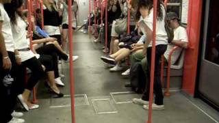 Marco Mengoni  Post Flash Mob Milano in Metro  Credimi Ancora 190610AVI [upl. by Meeker111]