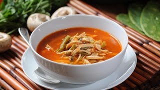 Sopa de nopales con pollo [upl. by Tahmosh618]