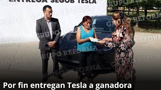 Recibe Tesla ganadora de sorteo de Santa Catarina  Monterrey [upl. by Yecaj933]