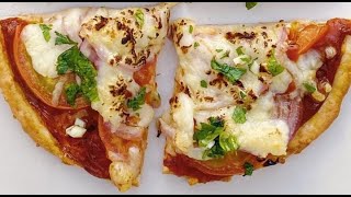 Pizza Casera Sin levadura en 5 minutos con 4 ingredientes [upl. by Nylrad]