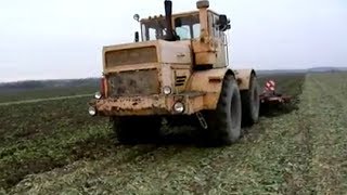 Powerful tractor Kirovec K701  Horsch Terrano cultivating wet soil [upl. by Gnaig]