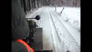 Ausfahrt mit Agria 1700 im Schnee Hatz ES71 Diesel [upl. by Niala105]