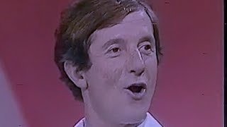 Il tema in classe di Riccardino IO SONO ITALIANO  Mario Marenco e Renzo Arbore  1981 Remixed [upl. by Rollie]