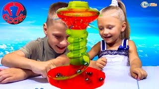 Челлендж от Ярославы и Игорька Веселая игра для детей Game for Kids KerPlunk Challenge [upl. by Nichols]