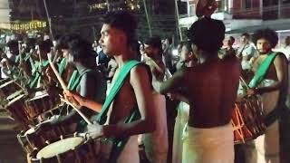 Thayambaka melam  beautiful performance  Chendamelam [upl. by Stier]