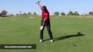 COURS DE GOLF  COMMENT COMPRESSER UNE BALLE DE GOLF ET EVITER LE SWAY [upl. by Auburta]