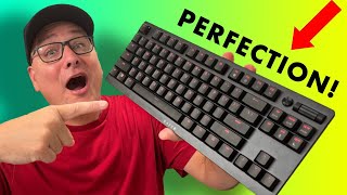 Razer Deathstalker V2 Pro Review MY NEW MAIN [upl. by Yran366]