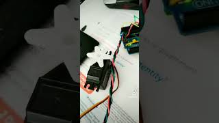 Arduino potentiometer and servo arduino electronics arduinoproject raspberrypi robotics [upl. by Trotter]