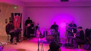 The Unit Band featuring EJ Thomas singing quotDont Ever Worryquot at Wine Down Wednesdays [upl. by Lipkin]