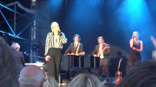 Ina Müller quot1000 Lichter leuchtenquot live in RantumSylt am 25072014 [upl. by Eilyw]