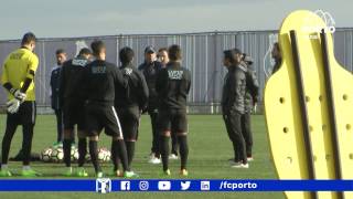 Futebol António Folha Antevisão PenafielFC Porto B Ledman LigaPro 27ª jornada 130217 [upl. by Imalda34]