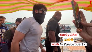 Rocky Bhai Funny Moment With Paps 😂😱🔥🔥  Yash Spotted In Versova Jetty [upl. by Sarette]