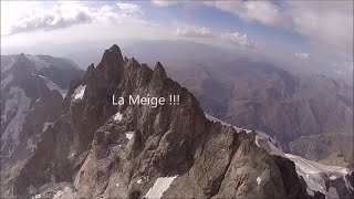 Incroyable traversée des Écrins en deltaplane par le Valgaudemar et la Meige depuis Laragne [upl. by Akinnej]