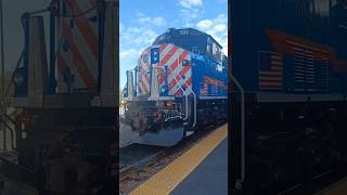 metra sd70 503 Inbound train capture [upl. by Assenab]