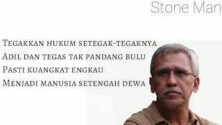 Iwan Fals  Manusia Setengah Dewa Lirik [upl. by Llenol102]