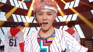 【TVPP】EXO  Growl White Uniform Ver 엑소  으르렁  Show Music Core Live [upl. by Burkle605]