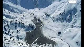 Glorioso Mester  Los Pirineos desde el aire [upl. by Neirod833]