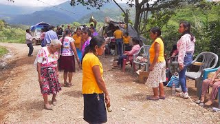 Ya les llego su apoyo de obrador a las tías de la Montaña y se jalaron la banda para festejar [upl. by Arotak708]