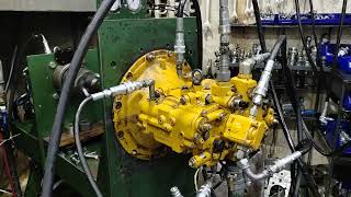 ГТС Испытания на стенде гидронасоса Caterpillar Testing hydraulic pumps Caterpillar 155548 [upl. by Elaine]