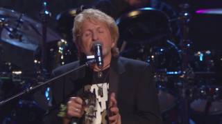 Inductees Yes Perform quotRoundaboutquot Rock amp Roll Hall of Fame 2017 [upl. by Reema]