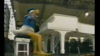 Elton John  Your Song Live In Central Park New York 1980 [upl. by Hasseman778]