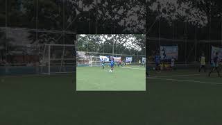 😎 De Heroé a Villano 😈goalkeeper goalkeepertraining goalkeepersaves Fails SoccerFails Shorts [upl. by Ives]