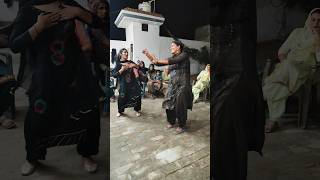 coka cola song dance viral dance danceharyanvi dancecraze dancetrend hrdance haryanavidance [upl. by Hara]