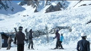 Giant avalanche takes out a chair lift in France [upl. by Matthia]