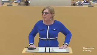 Blutspendeverbot beenden Rede von Tessa Ganserer MdL am 08122020 im Bayerischen Landtag [upl. by Adnirak69]