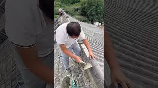 Construction process of waterproof tiles on the roof ridge [upl. by Pontias]