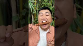 Có Catkin trong xúc xích giăm bôngMua được gì với 1 Đồngtiktok funnyvideoshorts [upl. by Yrelbmik]