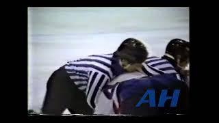 QMJHL Apr 1 1984 JeanPhilippe LamoineLGL v Mario RobergeQUE Longueuil Chevaliers Quebec Rempart [upl. by Nodlehs]