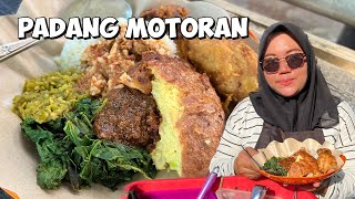 NASI PADANG 10 RIBU KENYANG JUALAN DI ATAS MOTOR [upl. by Selwin900]