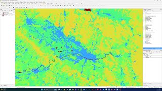 Come trasformare un VETTORE ShapeFile in RASTER  Tutorial QGIS [upl. by Tterb]