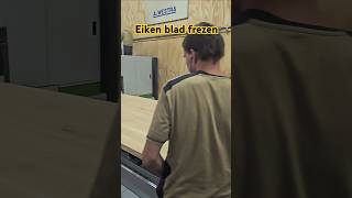 Grote aparte eiken tafel op de cnc Frezen [upl. by Sherris]