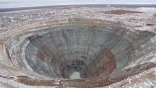 Diamond Mining Inside Earths Gigantic Holes [upl. by Arnon]