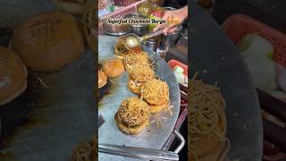 Sirf 50 Rs ka Superfast Chowmein Burger 🍔 ab East Delhi mai😍 theepicuregirllll 🔔 [upl. by Ybbor]