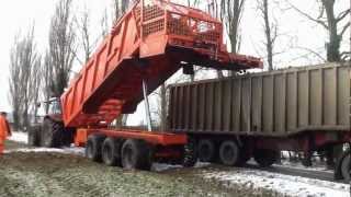 Larringtons New Ejector Crop Transfer Trailer  Multiple Lamma Award Winner 2013 [upl. by Nilek]