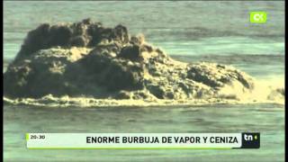 Burbujas explosivas del volcán submarino de El Hierro [upl. by Esiralc731]