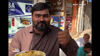 Pakistani Street Food Dal Chawal  Tarka Daal amp Jeera Rice Rs 150 Only  Street Food Karachi [upl. by Wetzel940]