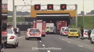 210514 Zeer veel hulpdiensten met spoed naar de Heinenoordtunnel [upl. by Aissatsana]