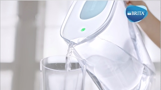 BRITA fillampenjoy Style – La technologie MAXTRA protection du calcaire et eau fraîchement filtrée [upl. by Enajyram]