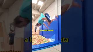 Aprendiendo a hacer backflips con 38 años freestyle [upl. by Akayas722]