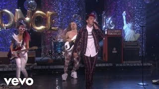 DNCE  Cake By The Ocean Live On Ellen [upl. by Kowtko]